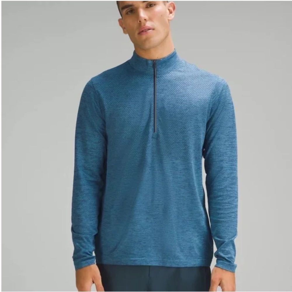 Lululemon Metal Vent Tech Midweight Half Zip Blue Night Sea/ Soft Denim Size XL